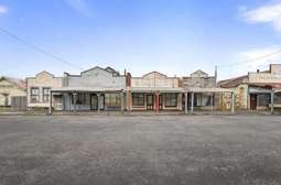 'Must sell': Is this New Zealand’s next Wild West town?