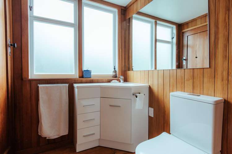 115 Okere Road Okere Falls_26