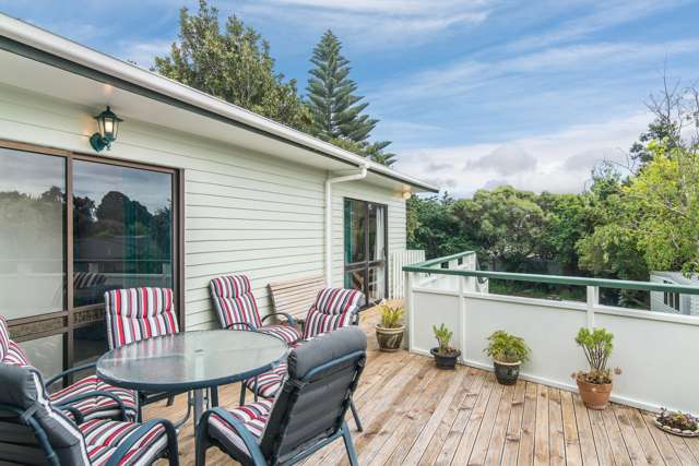 11 Walton Road Paraparaumu Beach_1