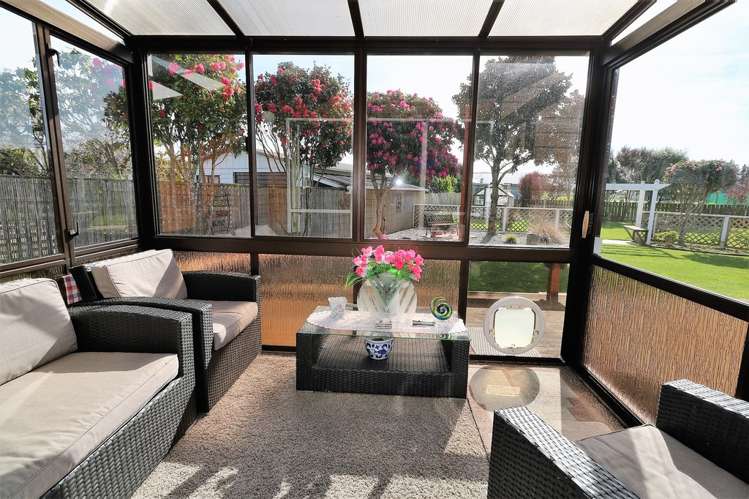 28 Charles Street Carterton_15