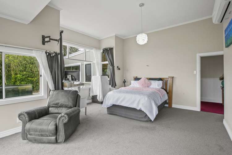 676 Upland Road Egmont Village_11