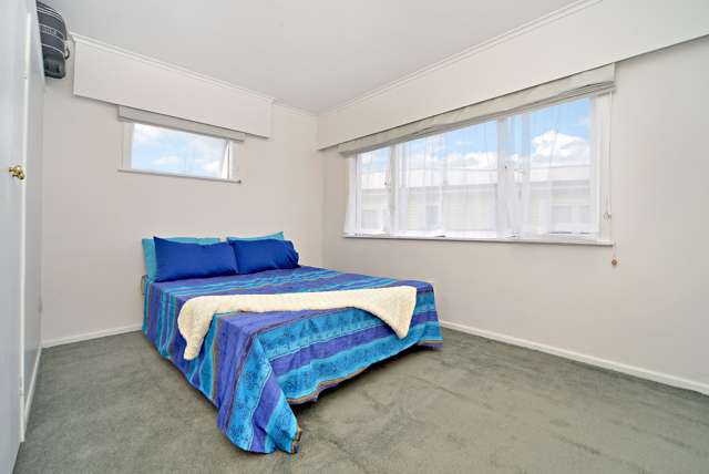 6 Sheridan Drive New Lynn_4