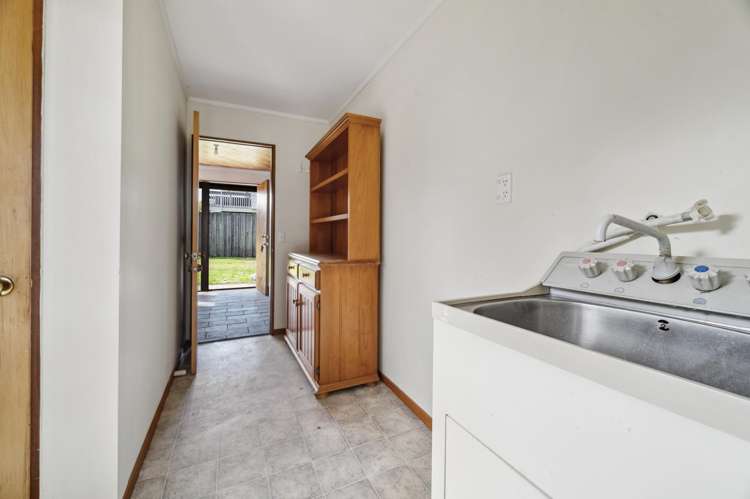 2/11 Kereru Street Two Mile Bay_22