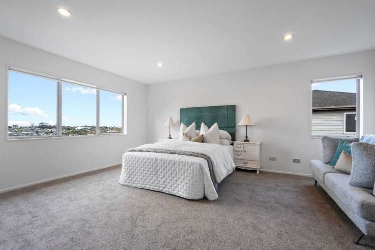 98 Medallion Drive Oteha_17