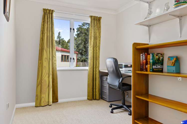 79 Norfolk Road Carterton_11