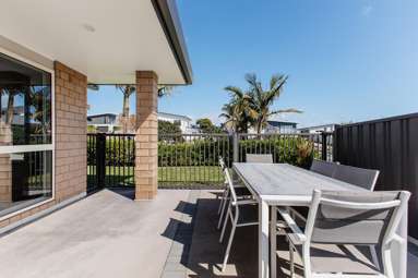 12 Omega Place_1