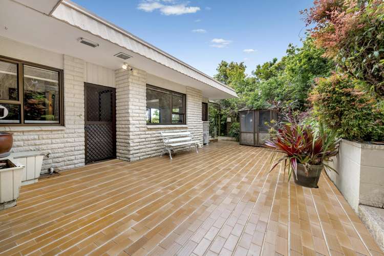 31 & 33 Castleton Drive Mellons Bay_13