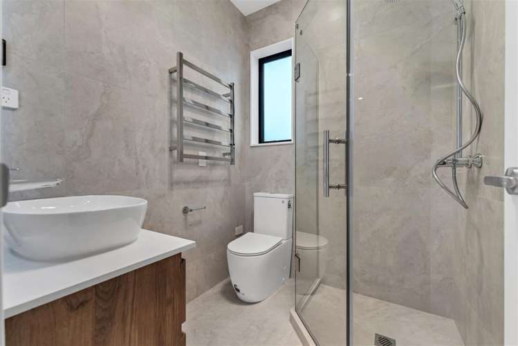 4 Hutukawa Drive Beachlands_19