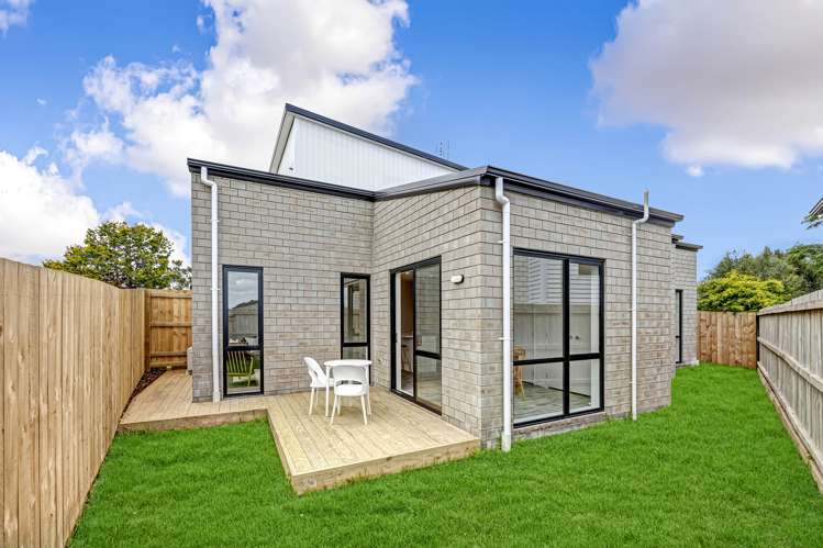 9/16 Russell Road Manurewa_10