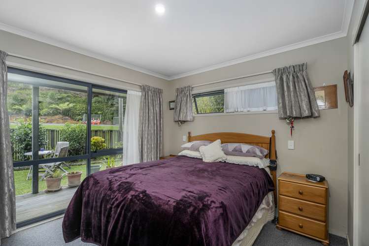 5 Ocean Beach Road Tairua_13