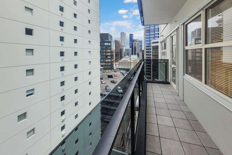 97 Shortland St 10015_15