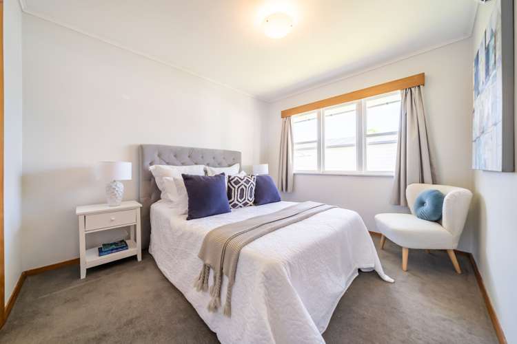 2/314 Fergusson Drive Heretaunga_11