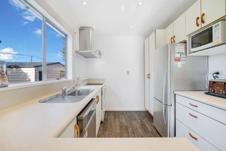 14 Cumming Street Okato_6