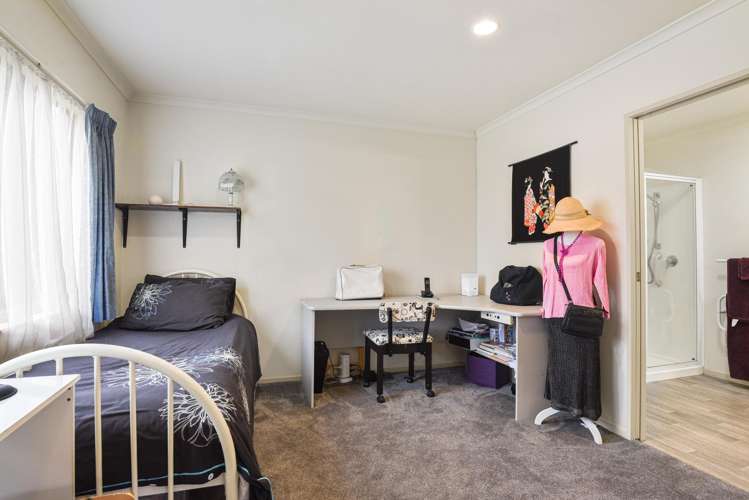 18/285 Vaughan Road Owhata_13