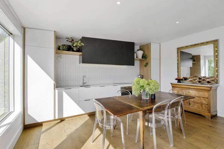 151 Main Road Moncks Bay_9