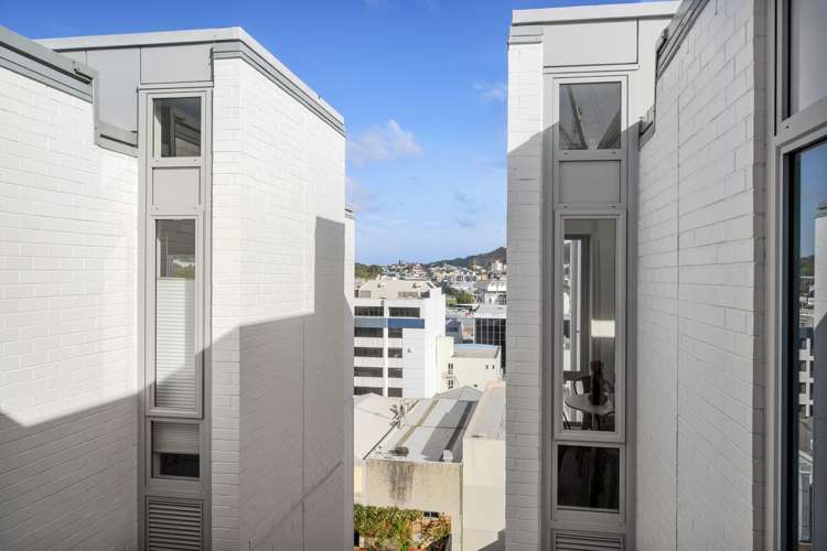 8F/10 Lorne Street Te Aro_11