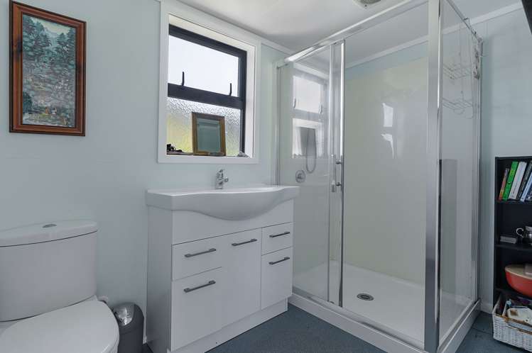 558 Backriver Road Peria_18