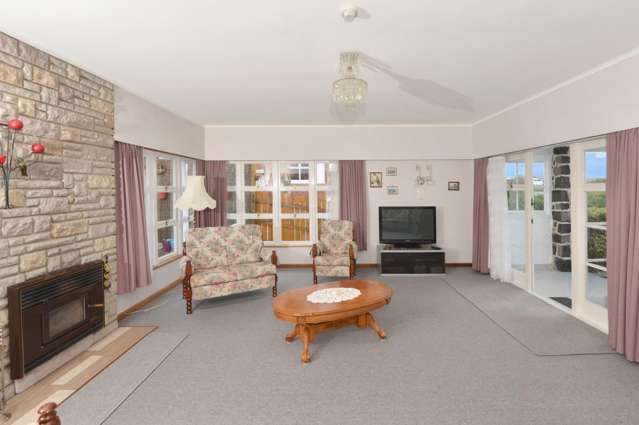 11 Grand View Road Kamo_1