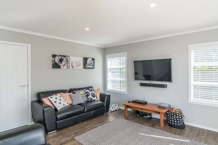 42 San Priamo Place Paraparaumu Beach_10