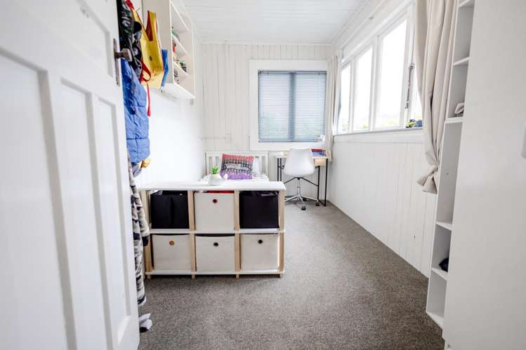 2 Sutherland Street Dunollie_17