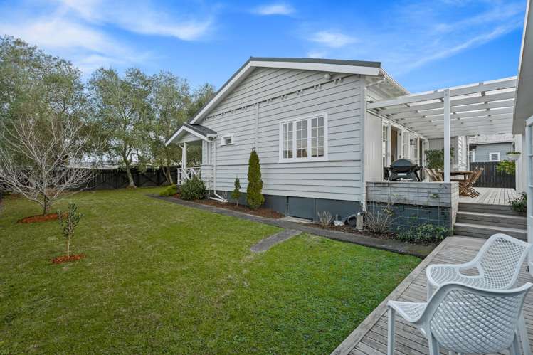 5 Rewa Street New Lynn_30