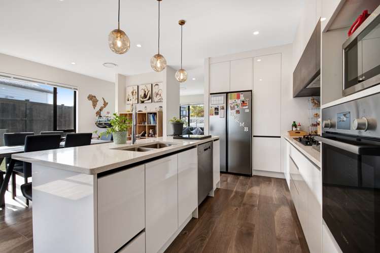 3 Edward Abell Street Wainui_4