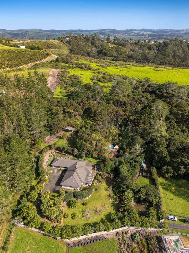 42 Urumaraki Avenue Helensville_2