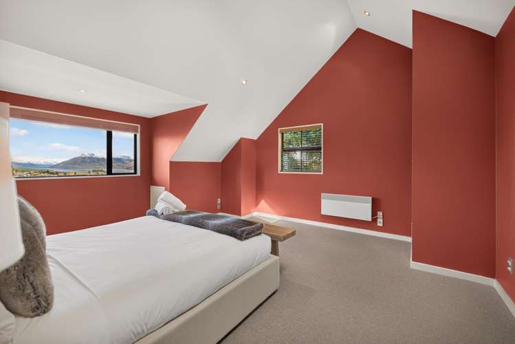 105 Goldfield Heights Queenstown_13