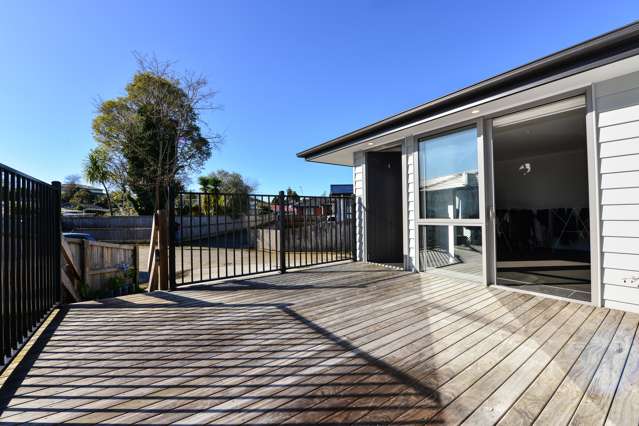 5/4 Helena Road Hillcrest_3