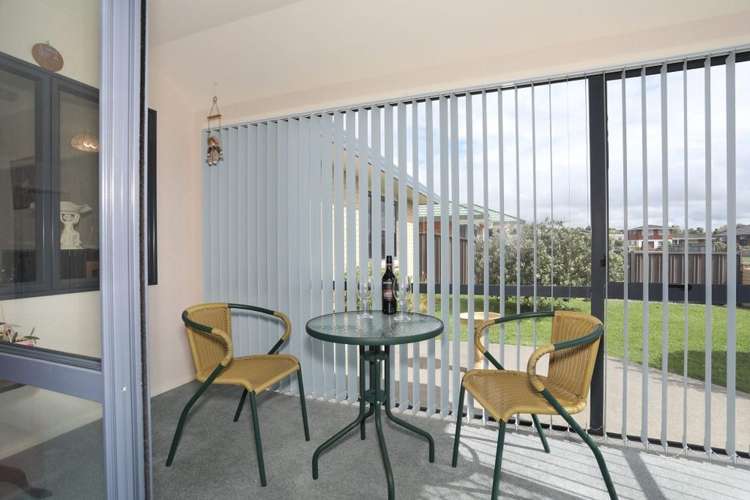 92 Warwick Street Feilding_11