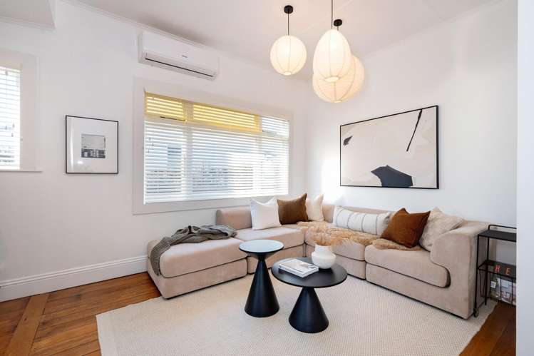 9 Kinross White Street Napier South_12