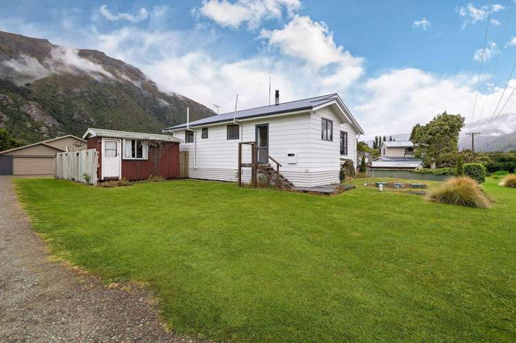 27 Oxford Street Kingston_20