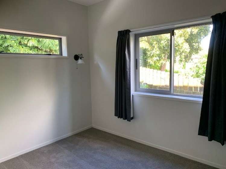 2/95B Duke Street Mount Roskill_3
