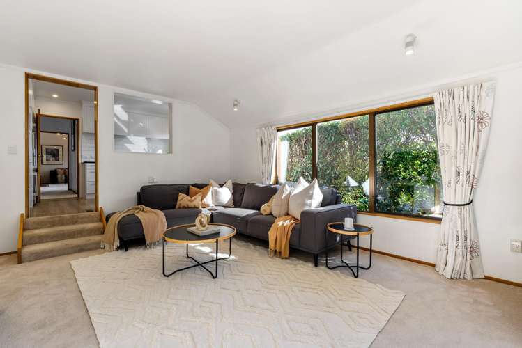 15 Indira Place Khandallah_9