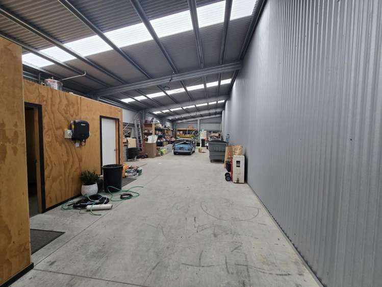 3-4 Du Pont Lane Trentham_2