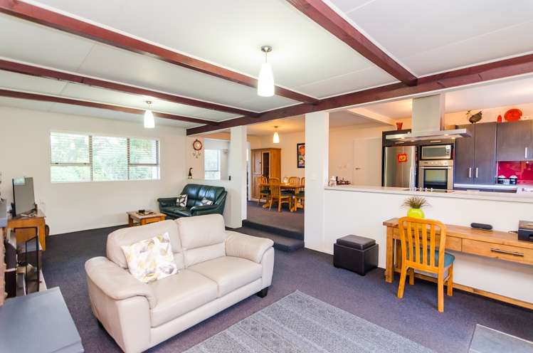 32 Victoria Street Carterton_7