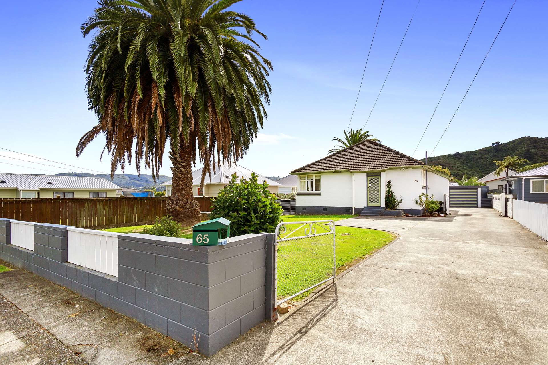 65 Strand Crescent Naenae_0