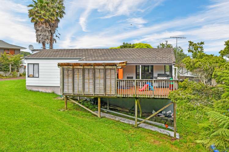 11 Idesia Place Totara Heights_5