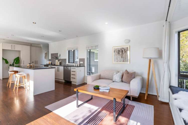 16 Mawson Avenue Torbay_6