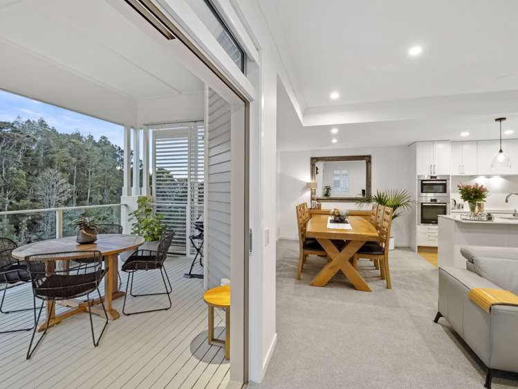 20 Eaves Bush Parade Orewa_2