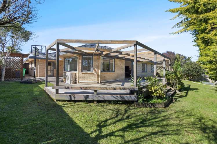 18 Brittany Drive Henderson_26