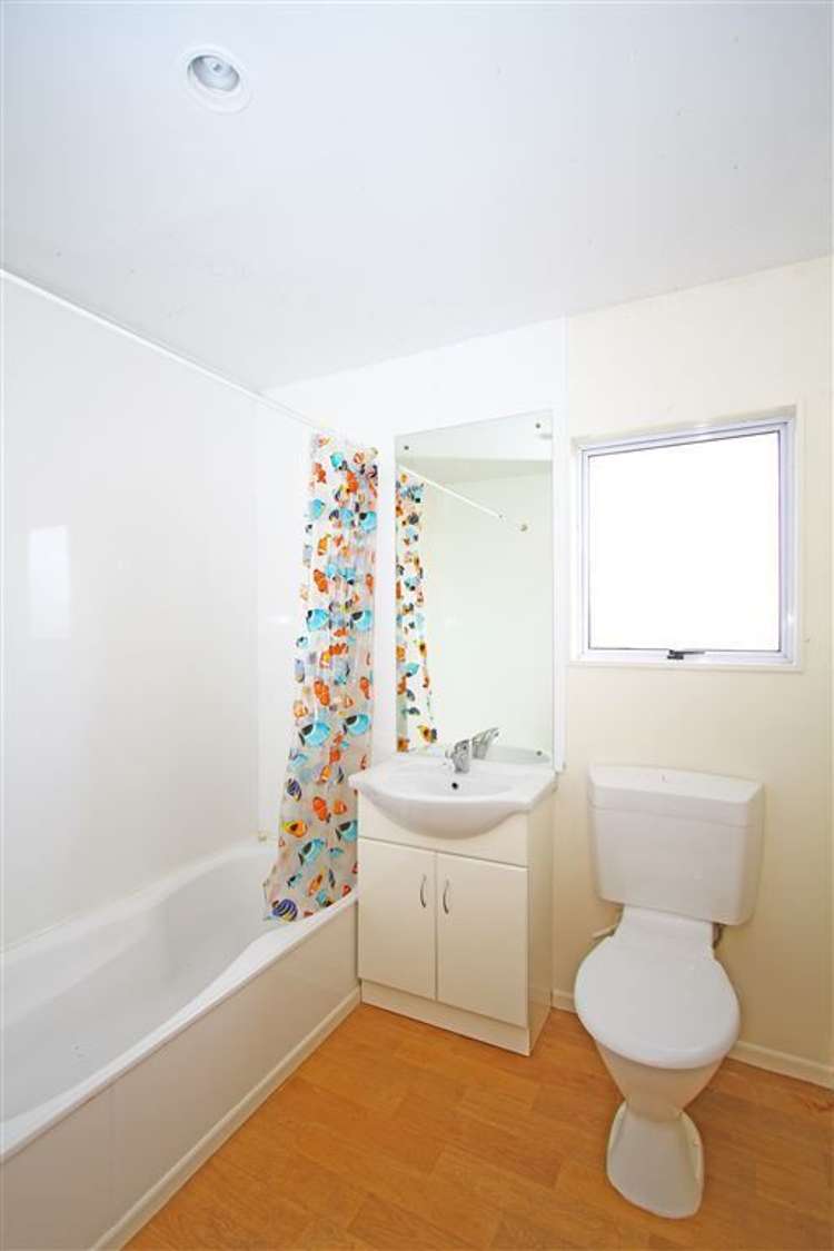 2/418 Beach Road Mairangi Bay_8