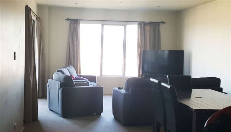 13/90 Customhouse Street Gisborne_12