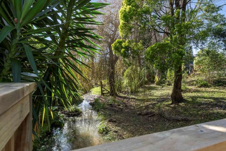 12 Blakewell Place Beachlands_27