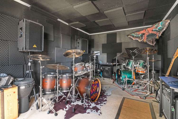 82 Upper Plain Road Masterton_13