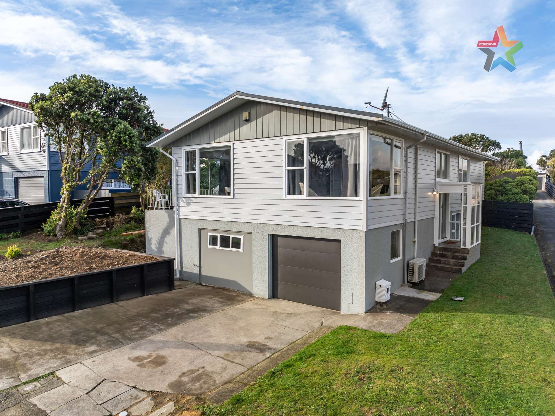 258 Dowse Drive Maungaraki_0