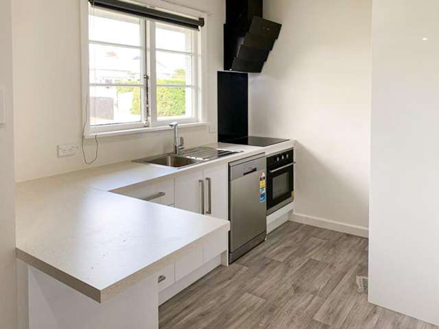 63 Andover Street Merivale_1