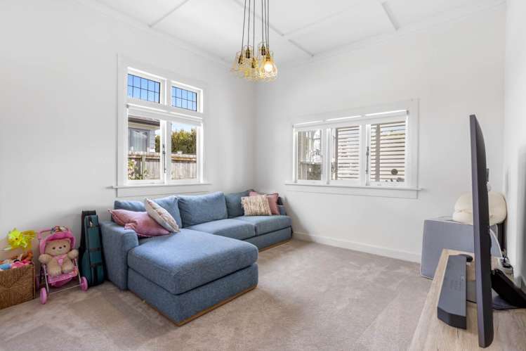 309 Lake Road Hauraki_14