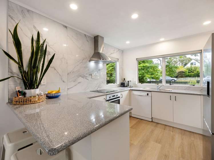 34 Cromwell Drive Fitzroy_2