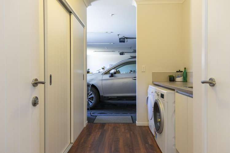 7 Magnolia Rise Waipahihi_26